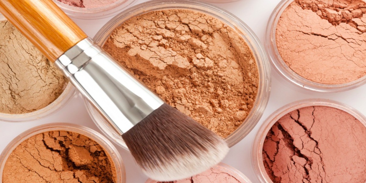 Waterless Cosmetics Market Insights: Identifying Key Players, Market Segments, and Emerging Trends