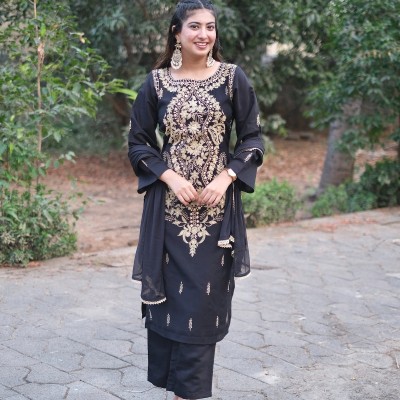 Black Pakistani Zari Work Suit Set #1432 Profile Picture