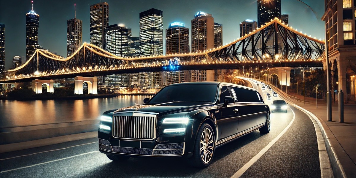 Upgrade Your Travel: The Benefits of Booking a Limousine for Airport Transfers