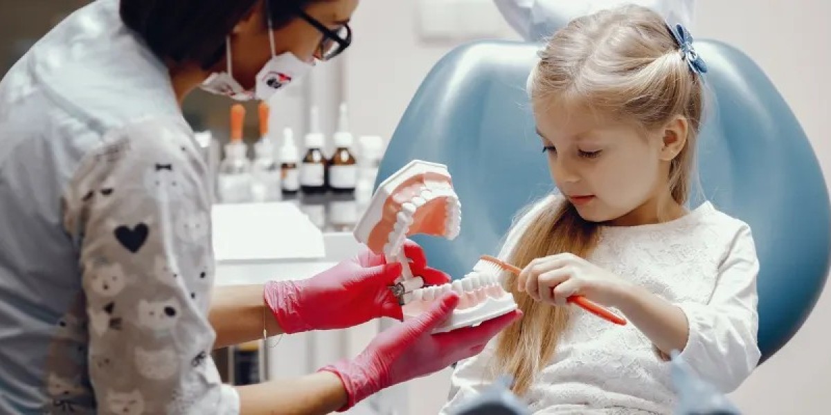 The Right Time for Your Child’s First Dental Check-Up