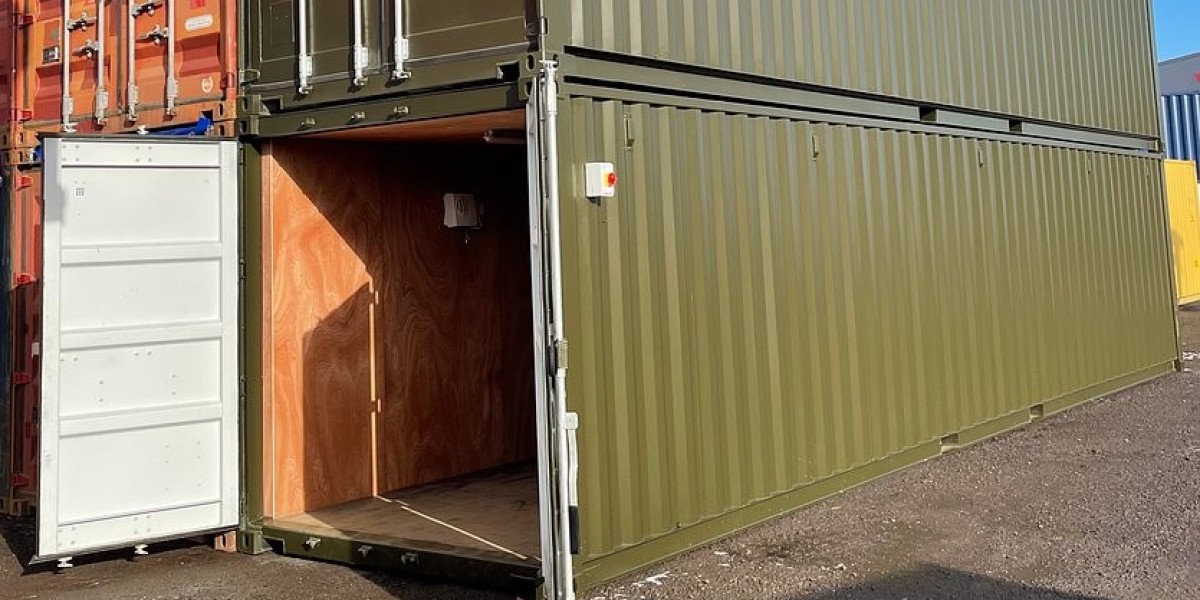 Everything You Need to Know About Buying a 20ft Shipping Container in the UK