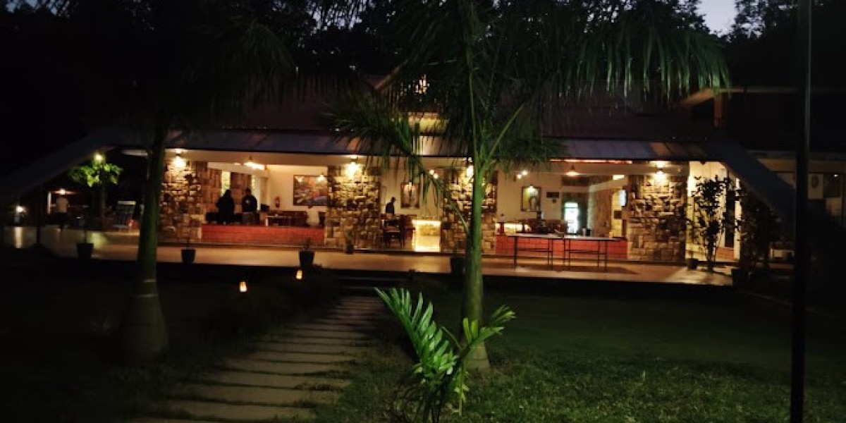 What Are the Top Family-Friendly Resorts in Dandeli?