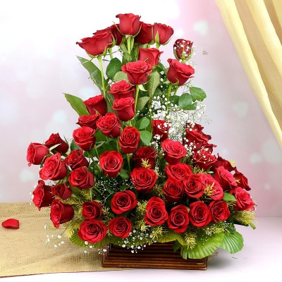 Lovely Rose Arrangement YuvaFlowers Profile Picture