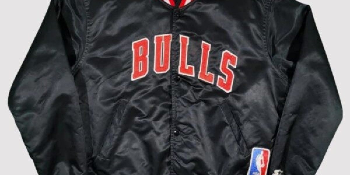 Stay Warm and Stylish with These Iconic Chicago Bulls Jackets