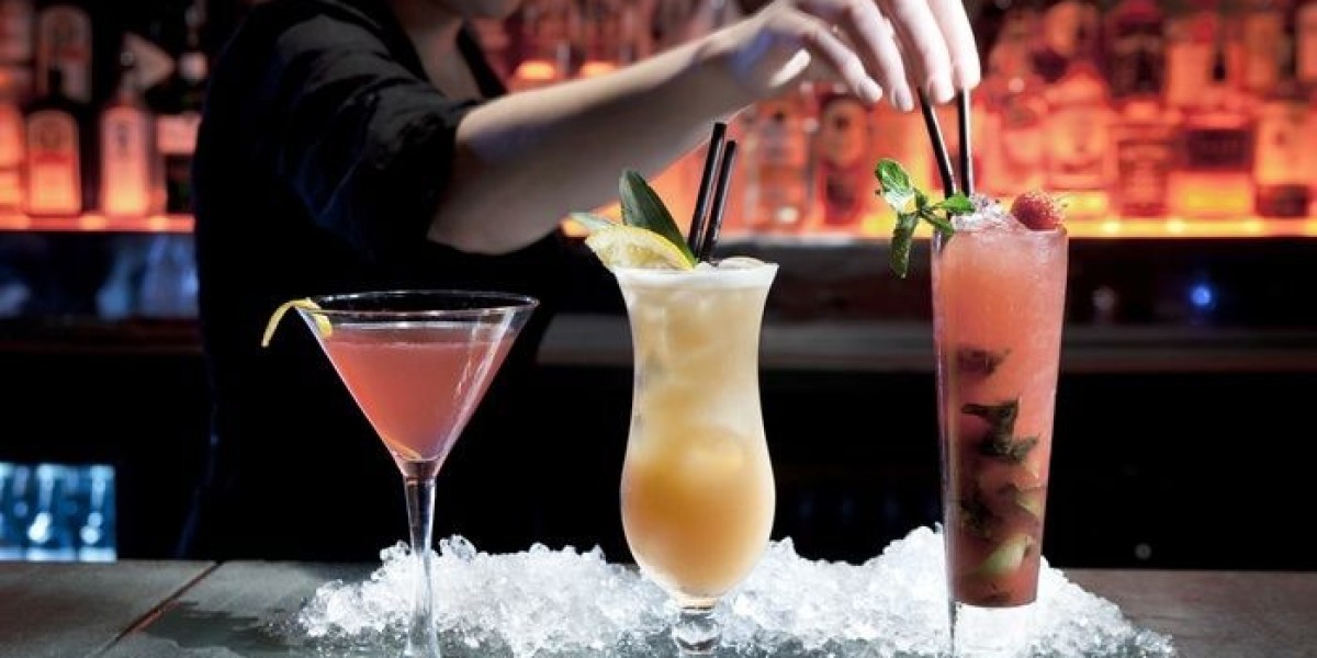 Bartending Course in Kerala: Your Gateway to a Thriving Hospitality Career