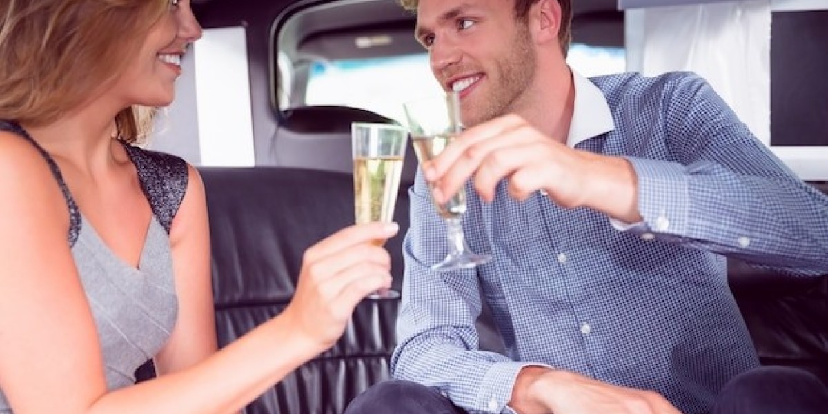 Enjoy VIP Treatment with a Temecula Wine Tour Limo Service