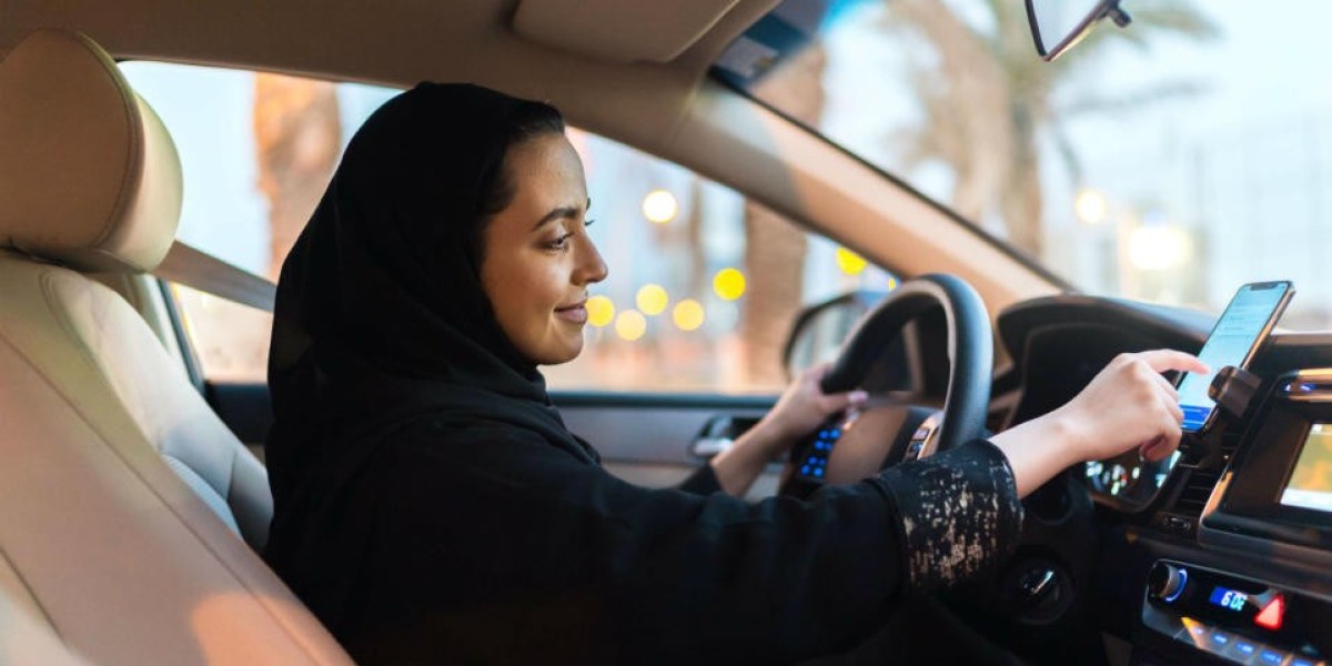 The Ultimate Guide to Online Taxi Services in Saudi Arabia